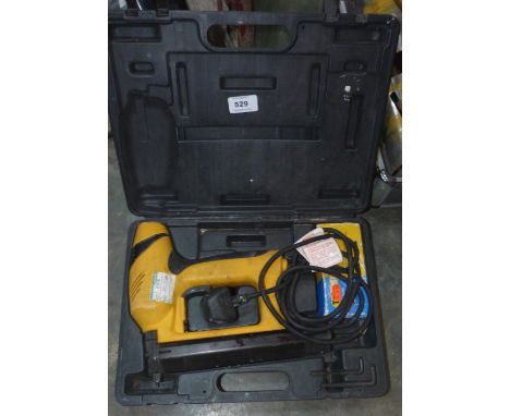 Clarke single phase stapler