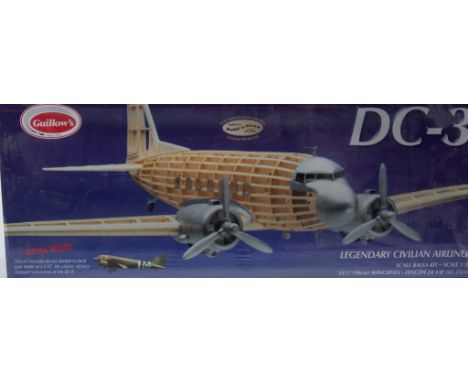 GUILLOWS DC-3 scale kit