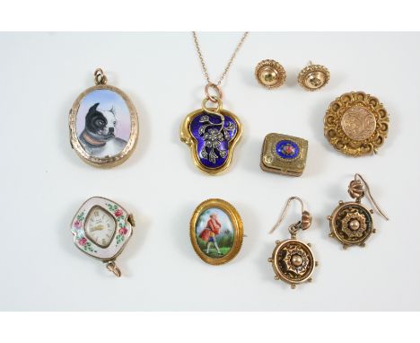 A QUANTITY OF JEWELLERY including a Victorian blue enamel and rose-cut diamond pendant, with locket compartment to the revers