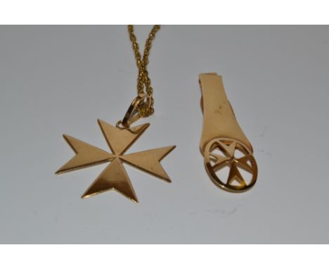 An 18ct gold cross and chain;  an 18ct gold tie pin, 15.3g  