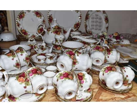 A LARGE QUANTITY OF ROYAL ALBERT 'OLD COUNTRY ROSES' TEA AND DINNER WARE to include a tea pot, six coffee cups with six sauce