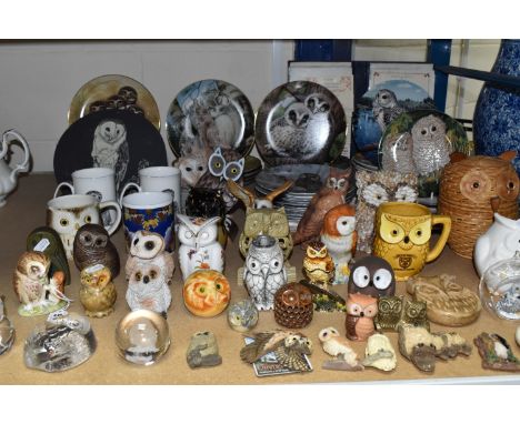 A COLLECTION OF OWL ORNAMENTS AND RELATED ITEMS, to include a Royal Albert Beatrix Potter 'Old Mr Brown' figure of the owl wi