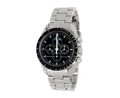 OMEGA Speedmaster Professional Moonphase watch, cal. 1866, ref. 35765000, for men/Unisex.In steel. Circular case with black d