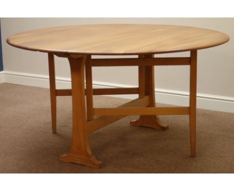 Ercol 'Windsor' light elm drop leaf dining table on gate leg base, 128cm x 141cm    Condition Report   Click here for further