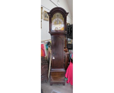 An 18th Century oak longcase clock with brass arch dial and silvered Roman chapter ring signed Stephen Thomas, Huntingdon. St