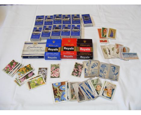 Various full sets of cigarette cards - Wills, John Player and others, including Uniforms of the Territorial Army