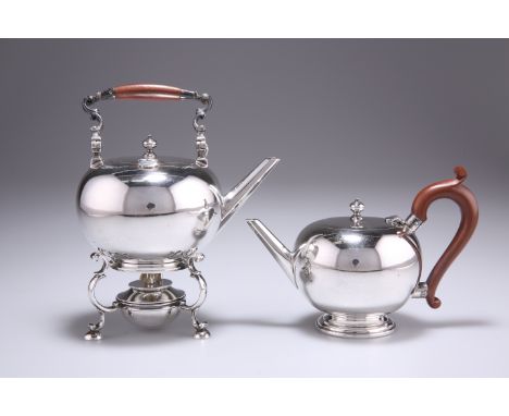 A GEORGE VI SILVER MINIATURE SPIRIT KETTLE ON STAND,&nbsp;by Adie Brothers Ltd, Birmingham 1939, bullet shaped, the flush sid