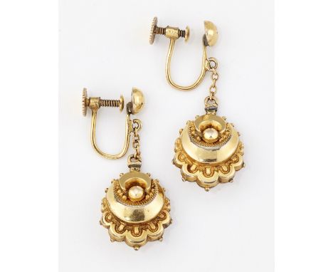 A PAIR OF VICTORIAN ETRUSCAN REVIVAL EARRINGS, each crescent drop with beaded and stamped decoration and suspended from a fin