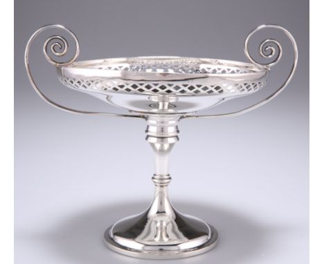 AN EDWARDIAN SILVER TAZZA,&nbsp;by Marples &amp; Co, Sheffield 1909,&nbsp;circular, with pierced gallery edge, spiral scrolli