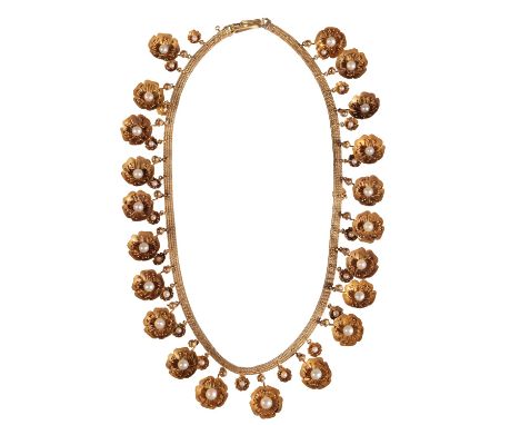 ETRUSCAN STYLE YELLOW METAL NECKLACE, each flower head set with a single cultured pearl, 39cm long, approx 41.5gram