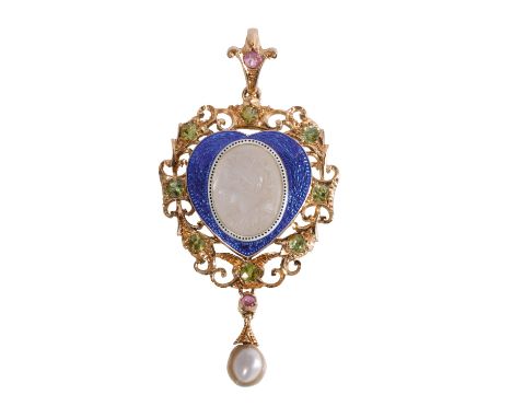CARLO GIULIANO RENAISSANCE STYLE ENAMEL, PERIDOT AND PEARL PENDANT, the centre opaque cameo of a classical style profile port