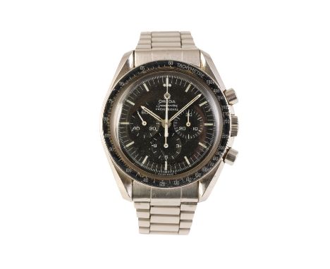 RARE OMEGA SPEEDMASTER PROFESSIONAL CHRONOGRAPH GENTLEMAN'S STAINLESS STEEL BRACELET WATCH with manual wind movement, black d