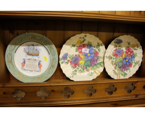 A pair of Spode floral decorated cabinet plates and an Aynsley commemorative plate