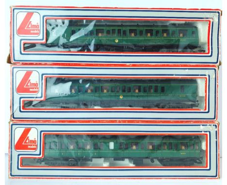 Lima OO Gauge 3x Car BR Green DMU boxed