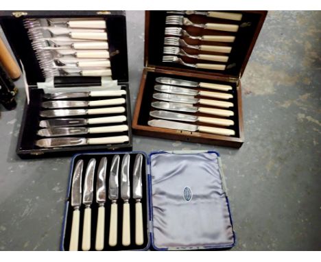 Two boxed sets of fish cutlery and a set of butter knives. P&amp;P Group 2 (£18+VAT for the first lot and £3+VAT for subseque