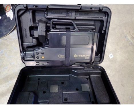 Hitachi L200 E video camera, in carry case. Not available for in-house P&amp;P 