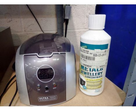 James Products ultrasonic jewellery cleaner. P&amp;P Group 2 (£18+VAT for the first lot and £3+VAT for subsequent lots) 