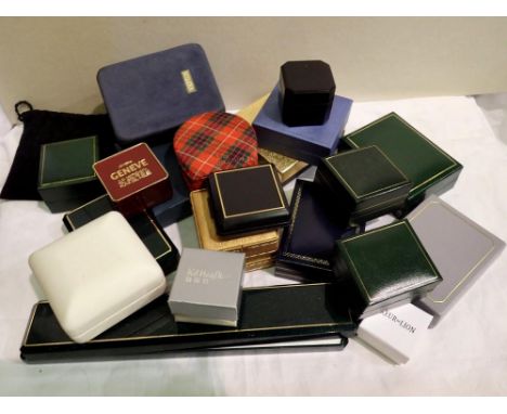 Quantity of mixed empty jewellery boxes. P&amp;P Group 1 (£14+VAT for the first lot and £1+VAT for subsequent lots) 