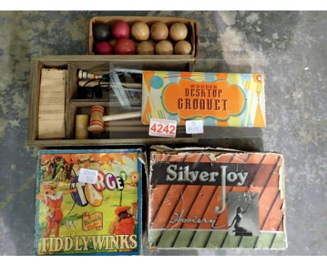 Mixed vintage games including table top croquet. Not available for in-house P&amp;P 