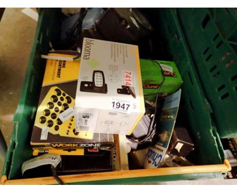 Box of mixed tools including electricals. Not available for in-house P&amp;P 