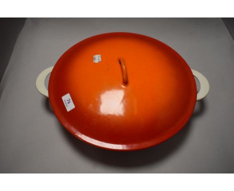 A Descoware caserole lidded dish cast iron and enamel