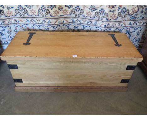 A modern pine trunk, made by a local craftsman to a very high standard, 43cm high, 108cm wide, 42cm deep, in good condition 