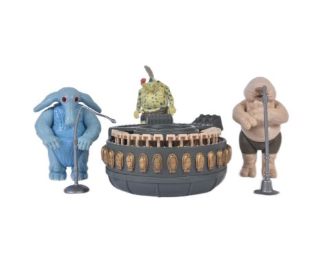 Star Wars - An original vintage Kenner / Palitoy made Star Wars ' Sy Snootles &amp; Max Rebo Band ' action figure playset. Co