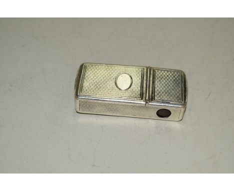 A continental engine turned rectangular combination vesta case/cheroot cutter with tooth pick, 6cm. Condition Report: Some de