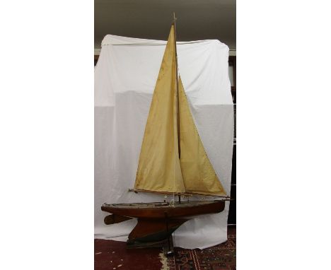 Model yacht - H: 180cm