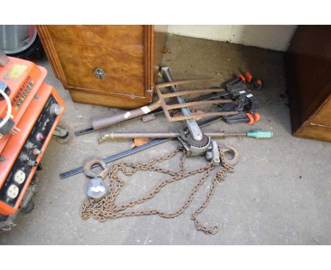 MIXED LOT VARIOUS TOOLS, LIFTING CHAIN ETC