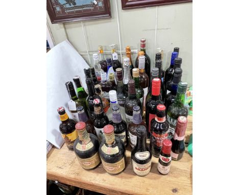 Collection of spirits, wine, beer etc including Campari, Gordon's Gin, Bergarac 2016, approximately 44 bottles.