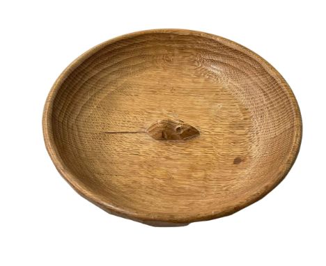 Robert Thompson of Kilburn 'Mouseman' fruit bowl, 29.5cm diameter.