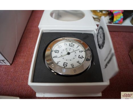 A Chilli technology travelling clock