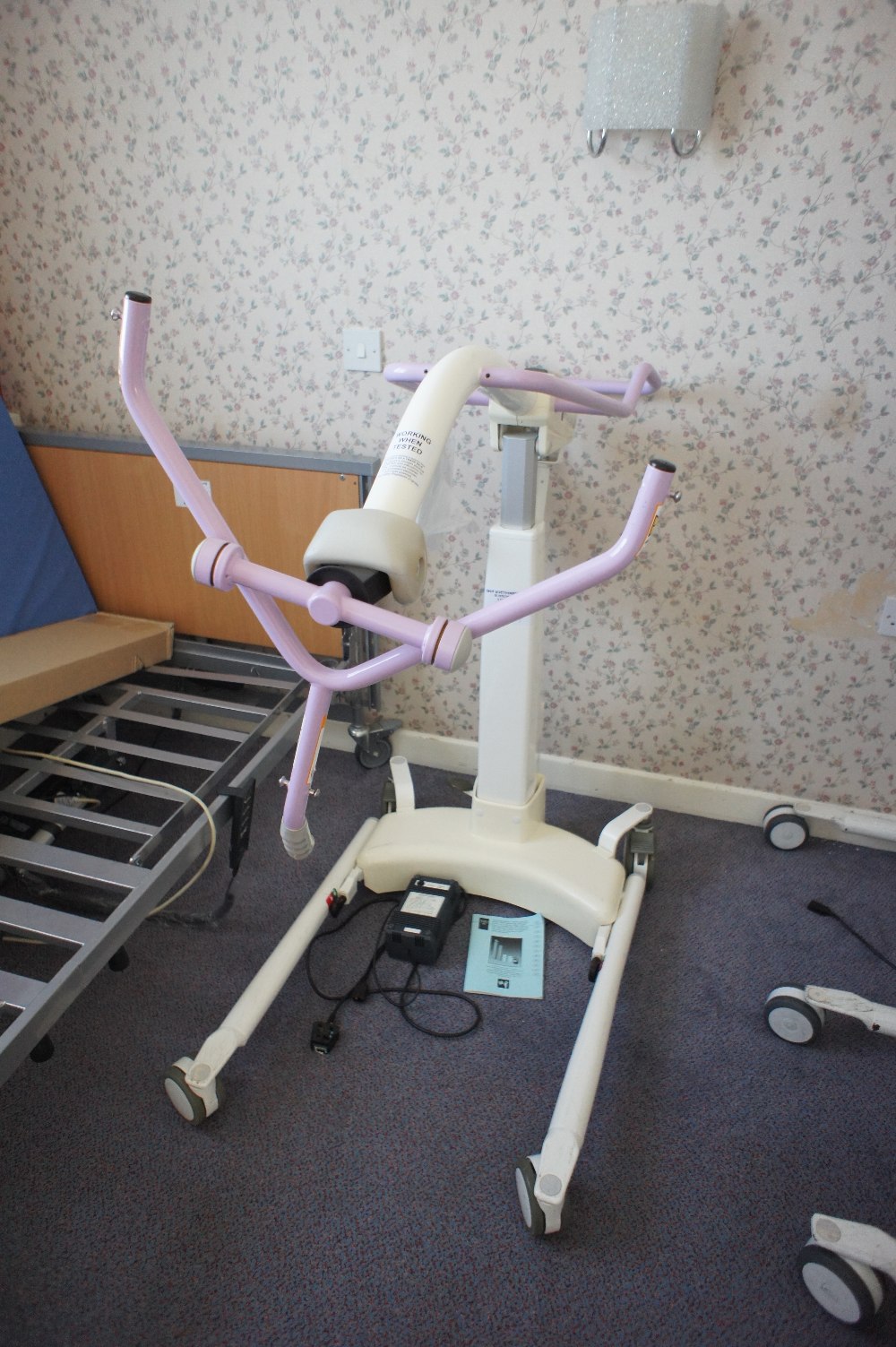 arjo trixie lift manual arjo trixie lift manual
