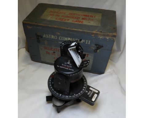 1942 ASTRO COMPASS IN CARRY BOX 