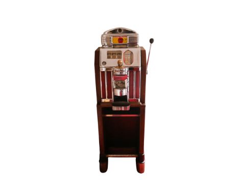 O.D. Jennings 'The Chief' Club Console One Arm Bandit. Back door missing. No key. In need of attention. Untested for working 