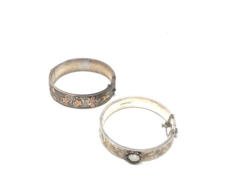 2 X Sterling Silver Vintage Bangles (44g) 