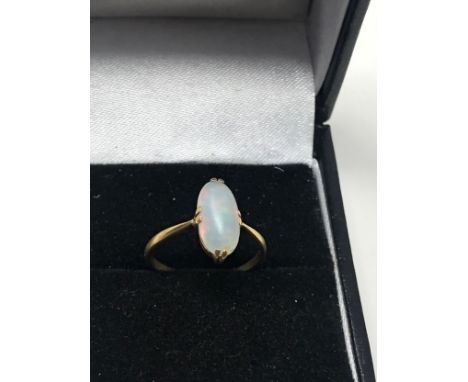 18ct gold vintage opal ring (1.5g) 