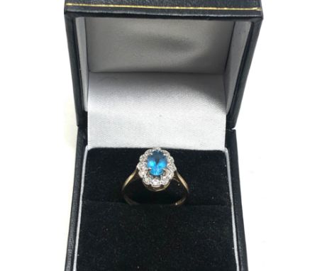 9ct gold diamond topaz ring (2g) 