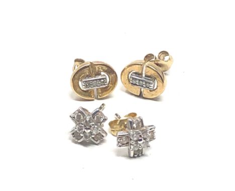 2 x 9ct gold vintage diamond stud earrings (2.5g) 