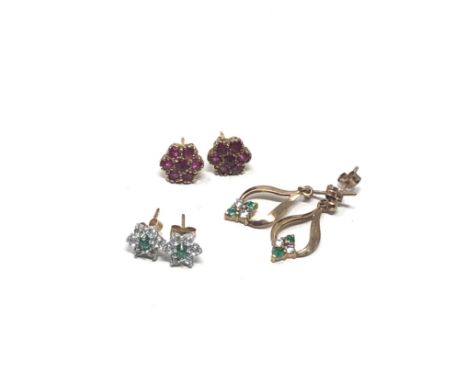 3 x 9ct gold  ruby, emerald &amp; clear stone stud earrings (3.8g) 