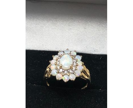 9ct gold opal &amp; diamond ring (2.7g) 