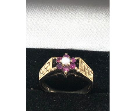 9ct gold opal &amp; amethyst ring 2.5g 