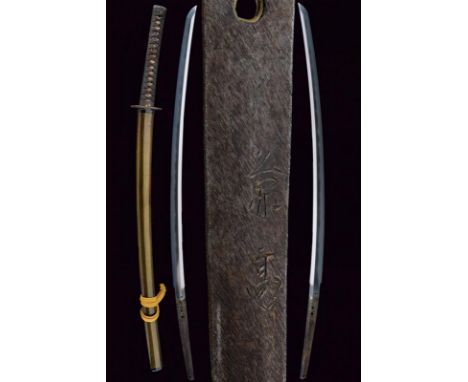 dating: Second quarter of the 20th Century provenance: Japan, Blade (nagasa 66 cm) shinogi zukuri. Hada compact ko itame with