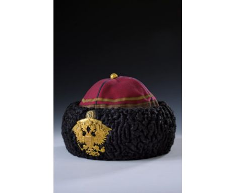 dating: 19th Century provenance: Russian Empire, In red felt, with black profiling, with stripes in gilded thread and central