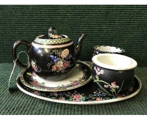 A Cetem ware trinket tray, plate, together with two Cetem ware miniature fish bowls planters, Cetem teapot and Maling lidded 