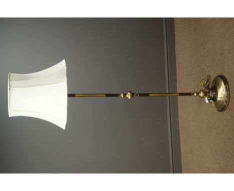Brass standard lamp, cream shade, H168cm Condition Report Click here for further images, condition, auction times & delivery 