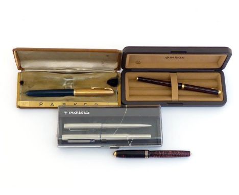 PARKER, a collection of writing instruments, including a 1940s Parker 51 Cedar blue fountain pen, with gold filled cap and pl