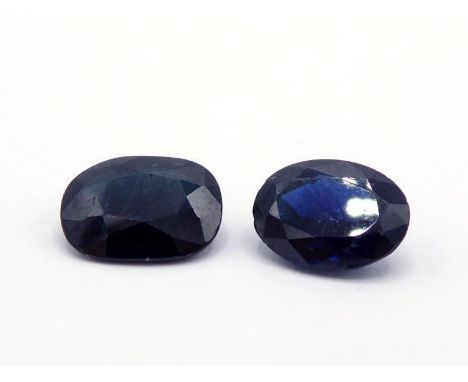 Two loose cut sapphires, totalling approx. 5.04 carats (VAT will be charged on the hammer on this lot) 