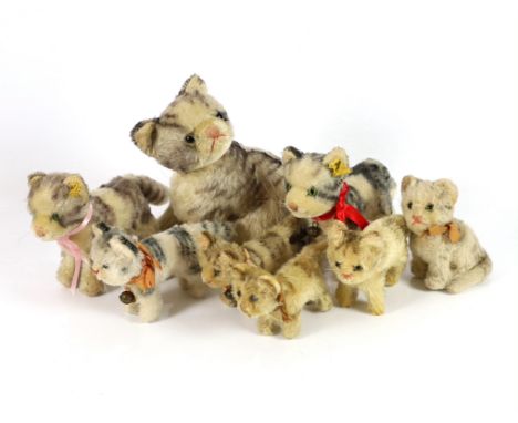 Eight Steiff cats, 1950's (8)
